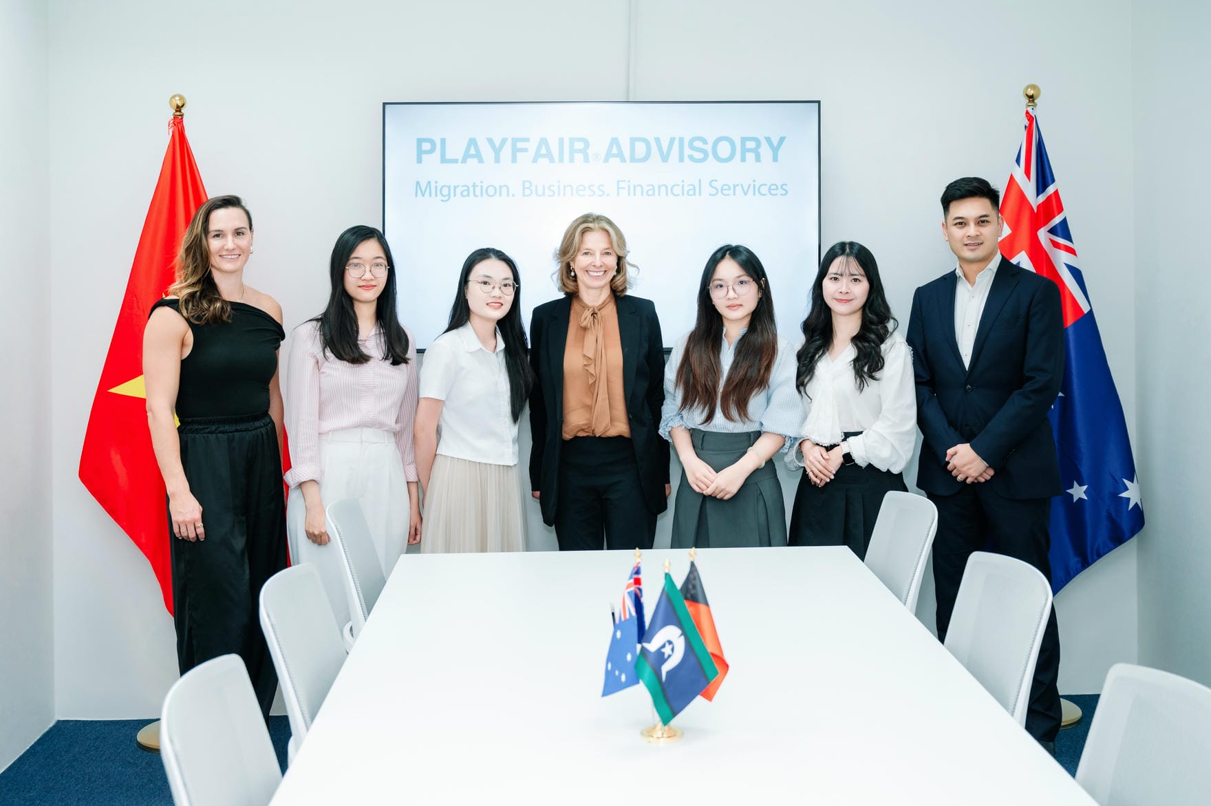 Về Playfair Advisory